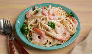 shrimp with noodles and vegetables