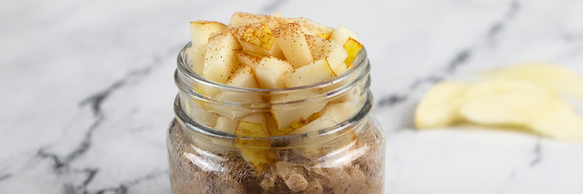 Overnight Oats with Pears and Spice